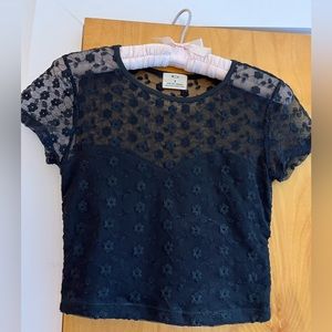 Black lace flower-patterned crop top with sweetheart neckline